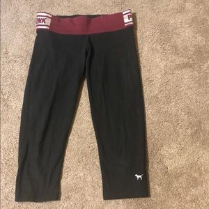 Victoria’s Secret PINK cropped leggings